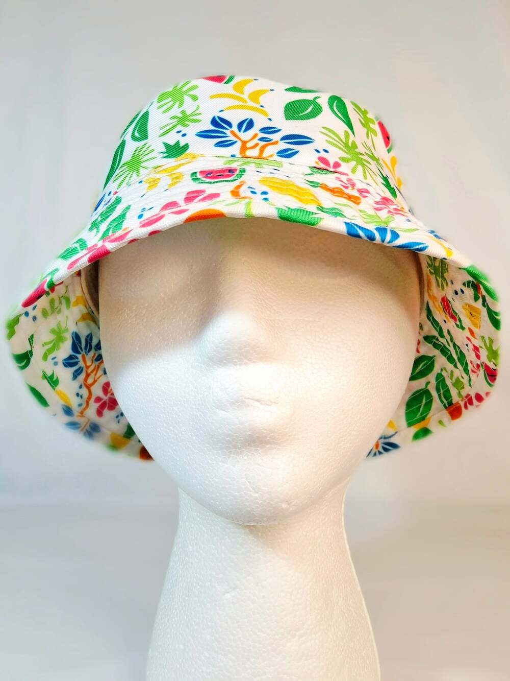 White Bucket Hat With Colorful Tropical Fruit Slices Pink Flowers Dopamine